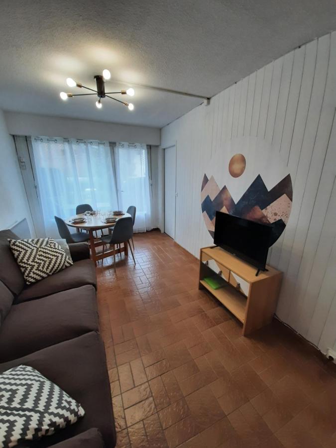 Appartement Avec Terrasse Centre Самоен Экстерьер фото
